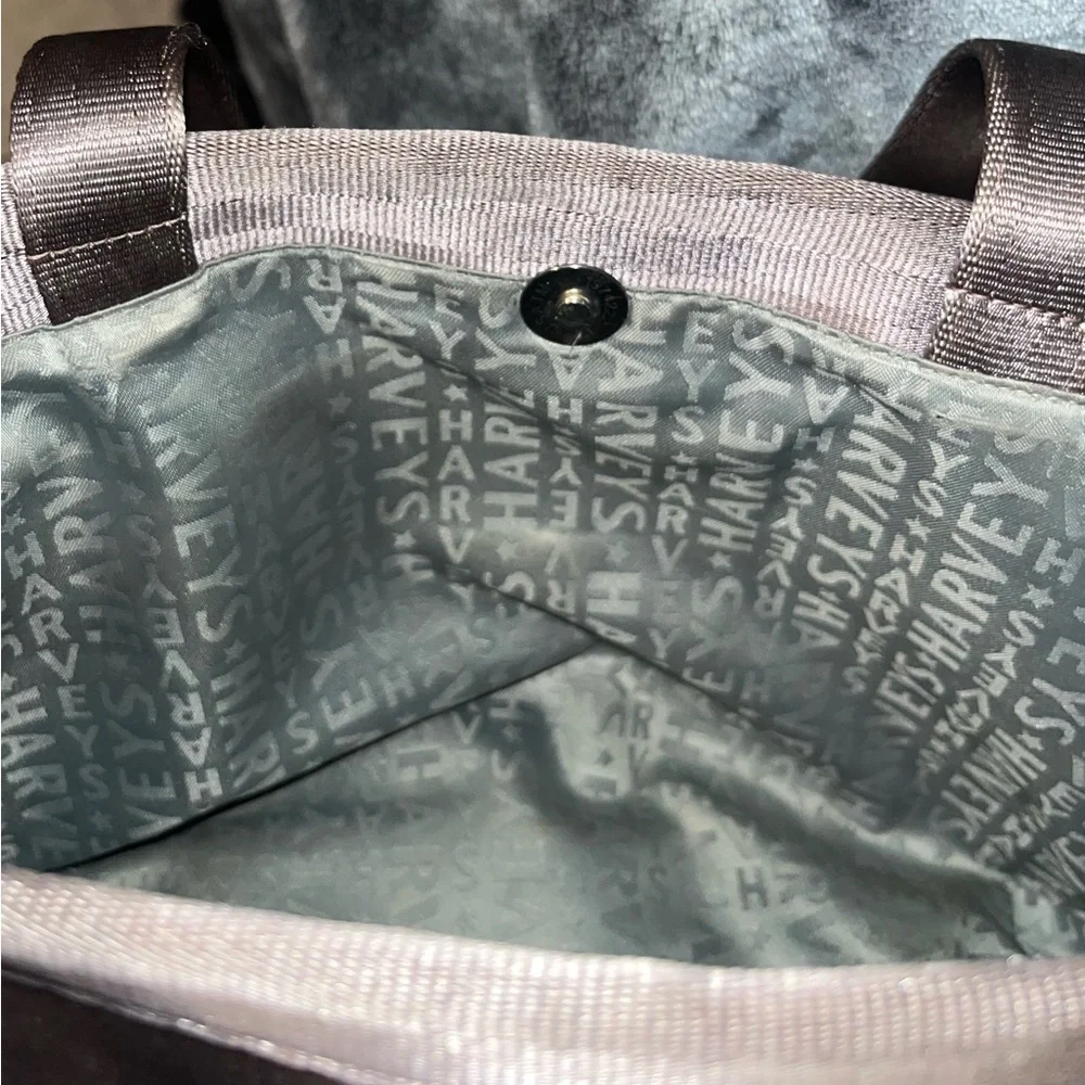 Harvey’s Seatbelt Bag Medium Sized Chocolate Woven Tote - Picture 14 of 15